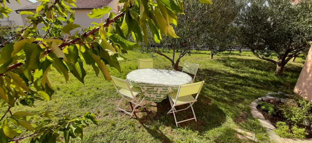 Ferienwohnung Dani Zadar Exterior foto