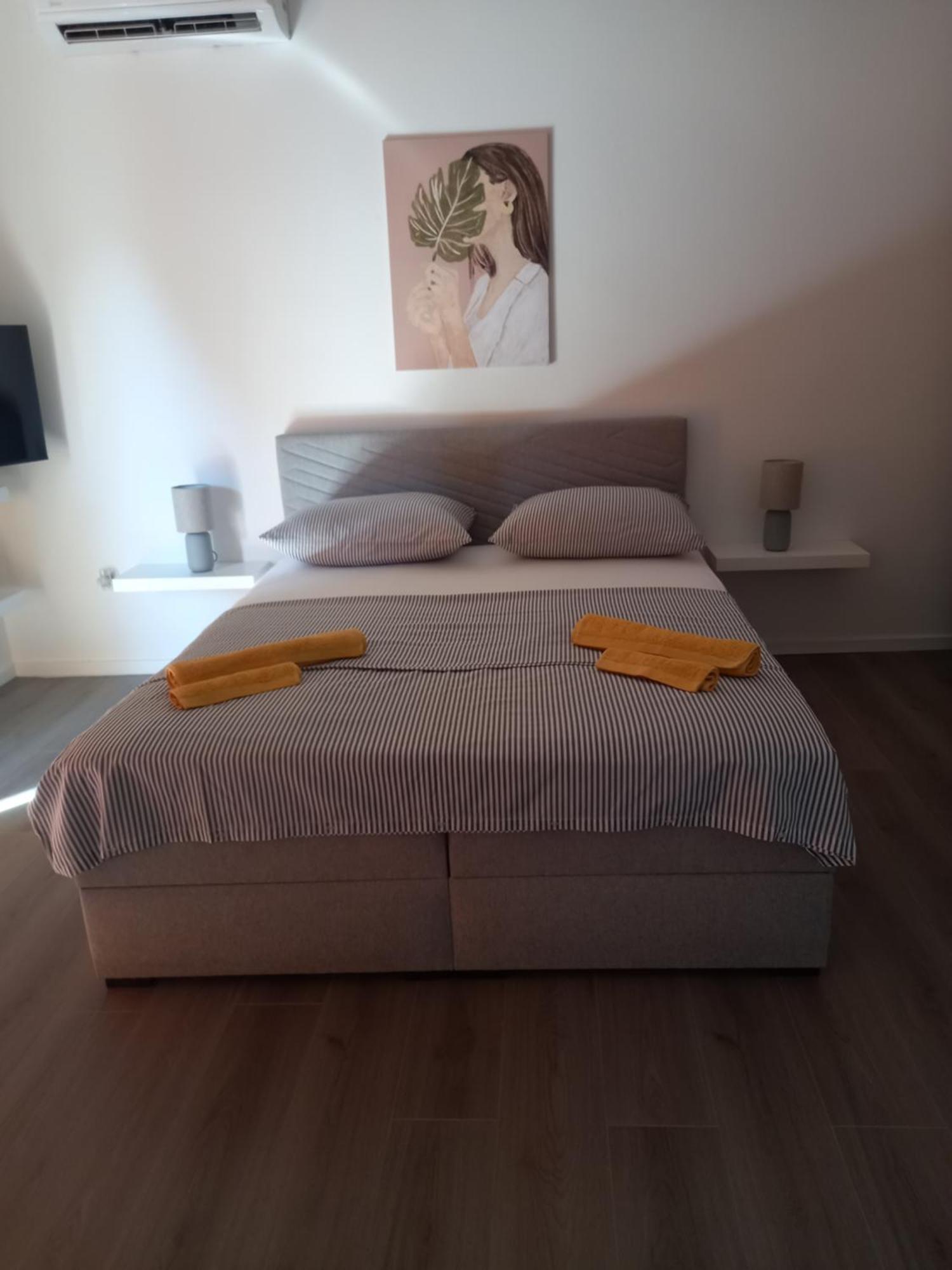 Ferienwohnung Dani Zadar Zimmer foto