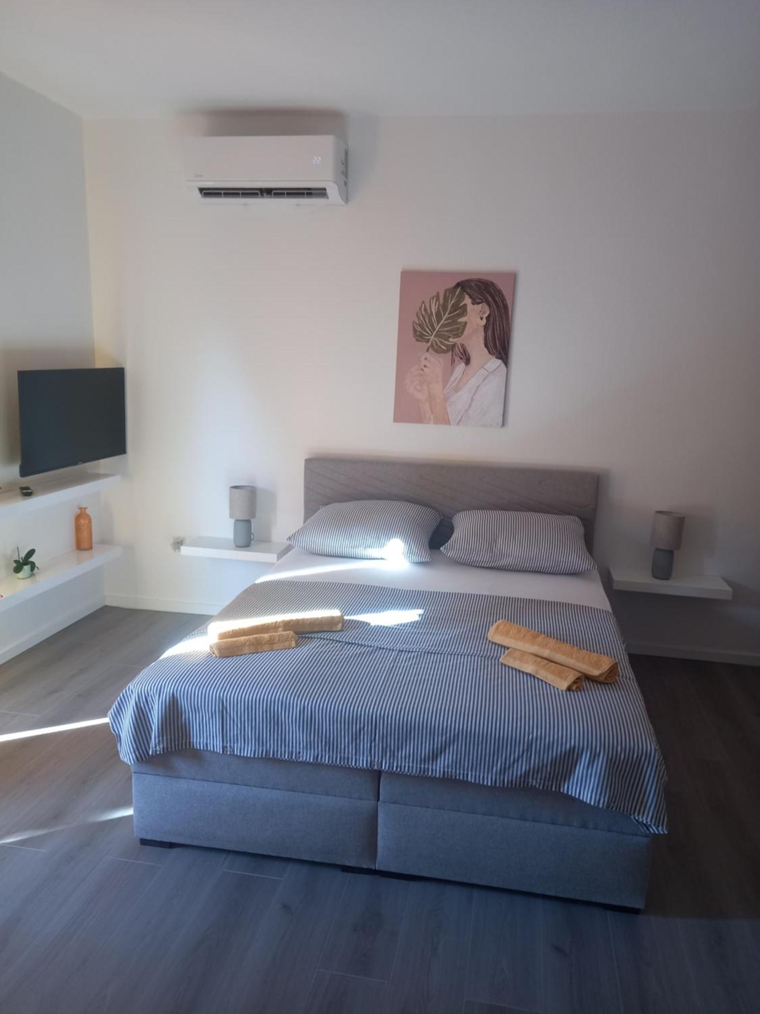 Ferienwohnung Dani Zadar Zimmer foto