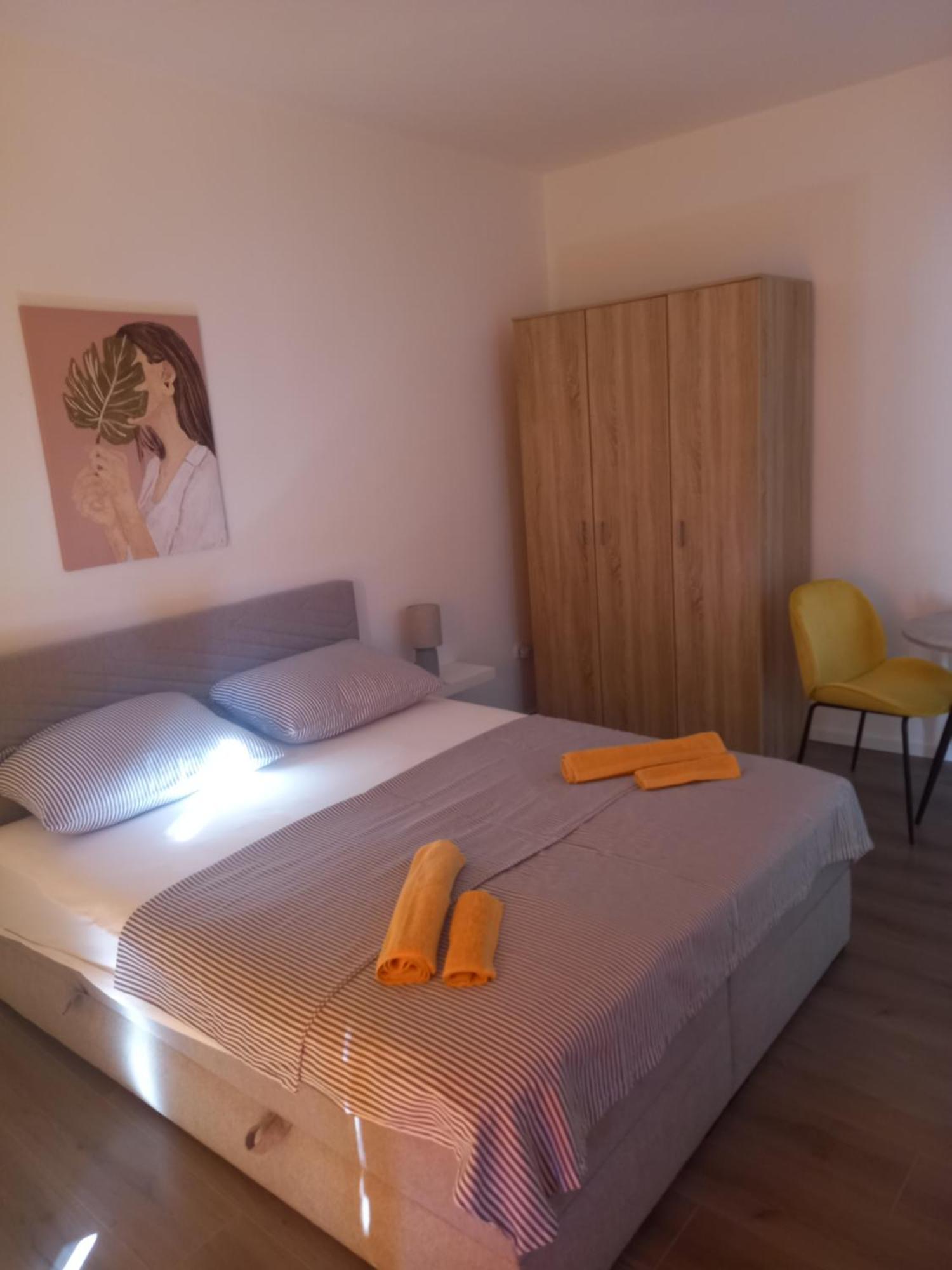 Ferienwohnung Dani Zadar Zimmer foto
