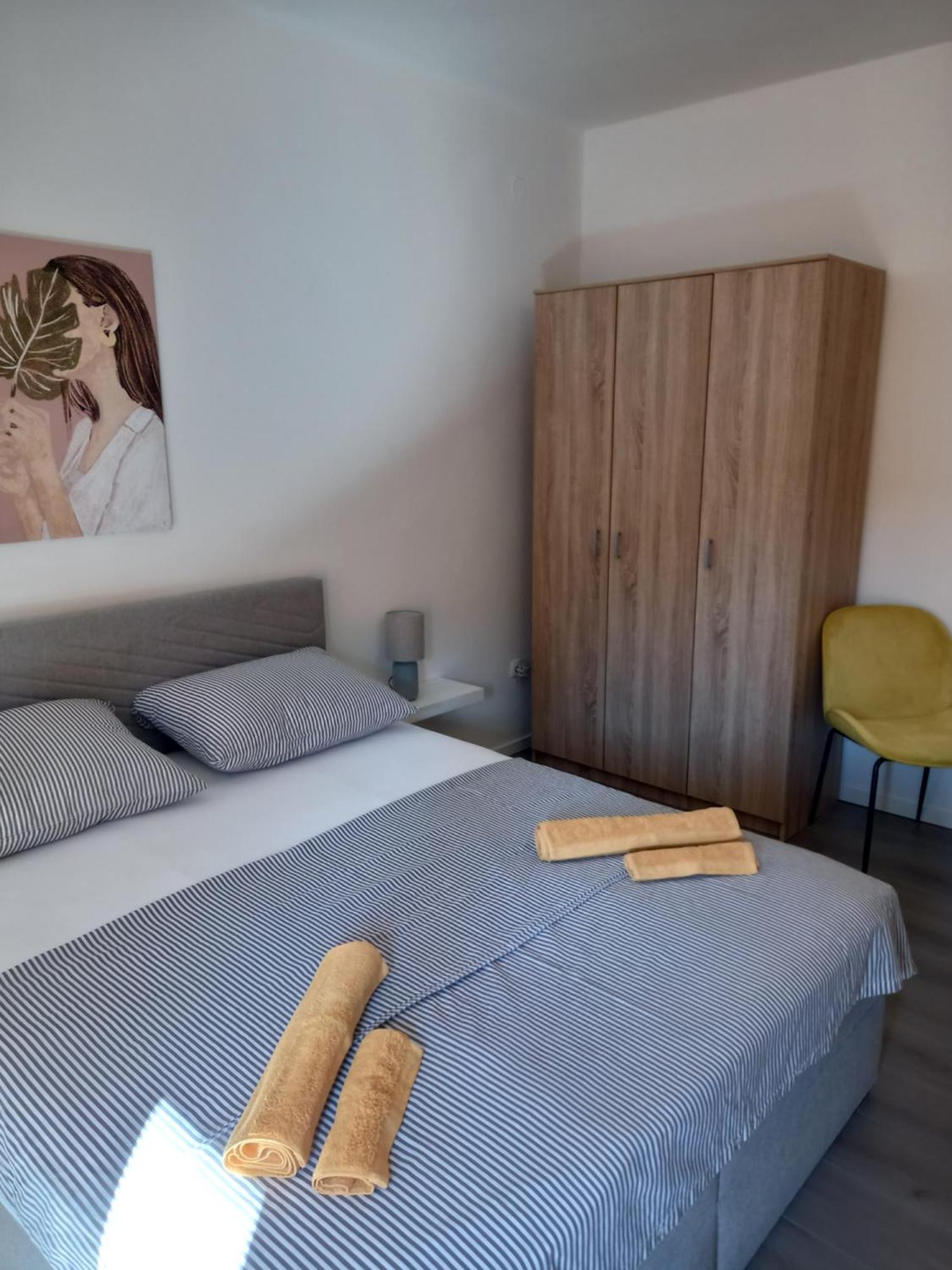 Ferienwohnung Dani Zadar Zimmer foto